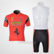 2010 Fahrradbekleidung Ferrari Shwarz und Rot Trikot Kurzarm und Tragerhose
