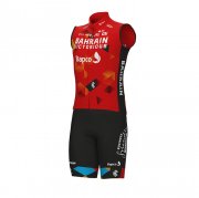2022 Windweste Bahrain Victorious Rot Trikot Kurzarm und Tragerhose