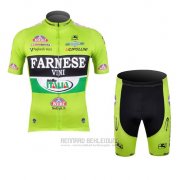 Fahrradbekleidung Farnese Shwarz und Grun Trikot Kurzarm und Tragerhose