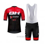 2020 Fahrradbekleidung BH Templo Cafes UCC Shwarz Rot Trikot Kurzarm und Tragerhose